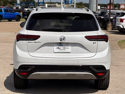 Used 2023 Buick Envision Essence w/ Sport Touring Package FWD image 8