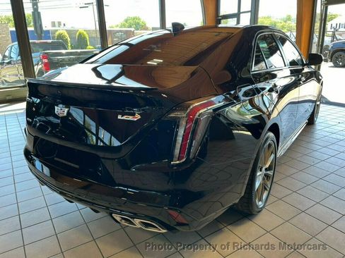 Used 2025 Cadillac CT4 V image 6