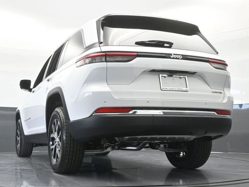 Used 2025 Jeep Grand Cherokee Limited image 58