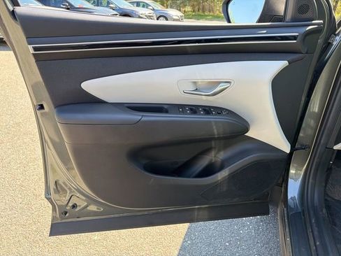 Certified 2023 Hyundai Tucson SEL w/ Convenience Package image 18
