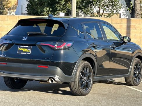 Certified 2024 Honda HR-V Sport image 4