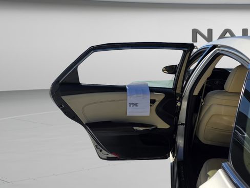 Used 2015 Toyota Avalon Limited image 17