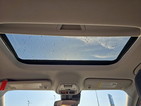 New 2026 Chevrolet Trax LT image 20