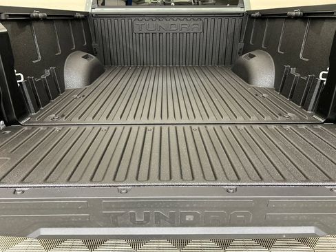 Used 2026 Toyota Tundra SR5 AWD/4WD image 5