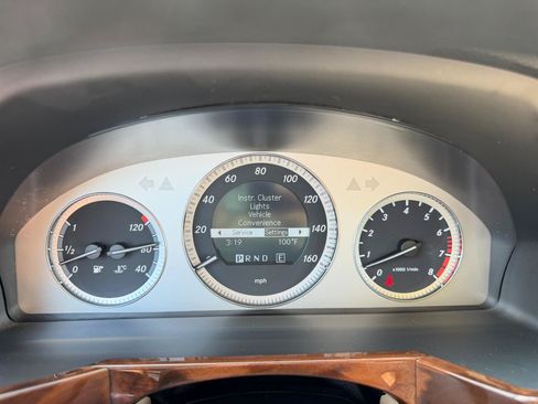 Used 2011 Mercedes-Benz GLK 350 4MATIC image 79