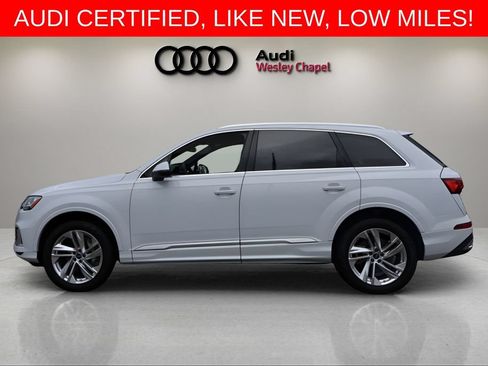 Used 2023 Audi Q7 2.0T Premium w/ Towing Package AWD/4WD image 2