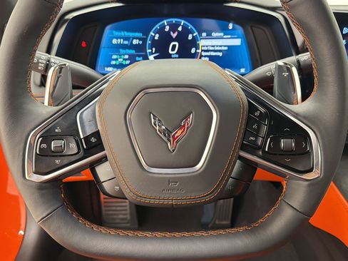 Used 2025 Chevrolet Corvette Stingray Premium Conv w/ Stealth Interior Trim Package RWD image 20