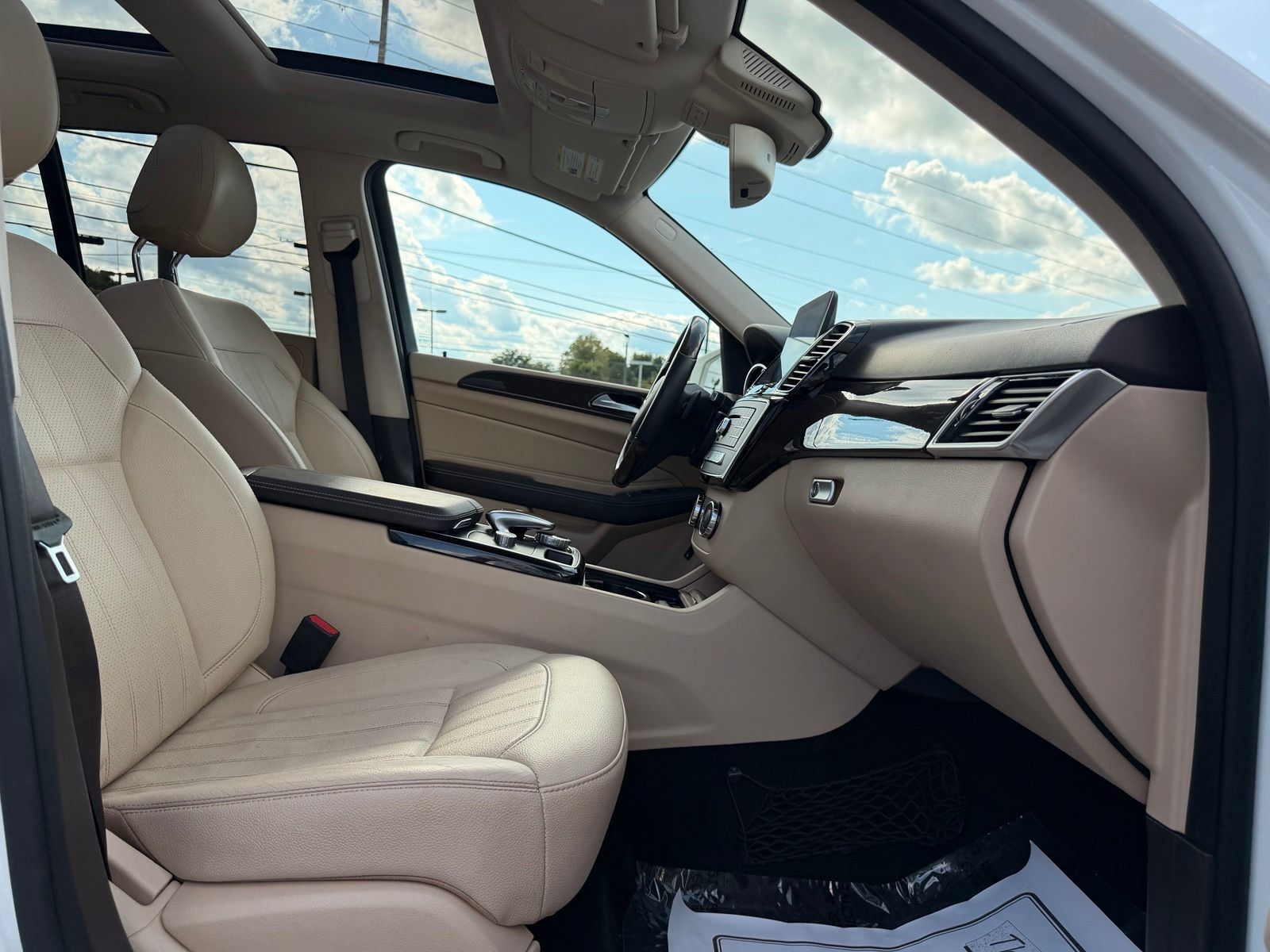 Used 2018 Mercedes-Benz GLE 350 image 36