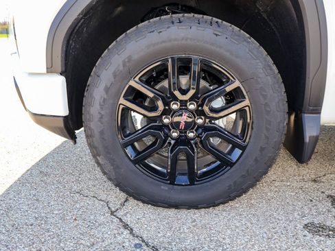 New 2026 GMC Sierra 1500 Elevation w/ Elevation Premium Package image 33