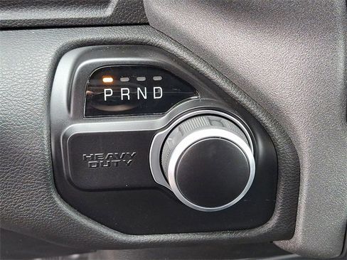 Used 2024 RAM 2500 Tradesman w/ Chrome Appearance Group image 10