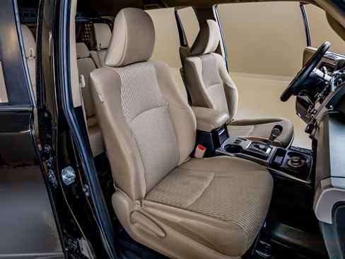 Used 2020 Toyota 4Runner SR5 image 28