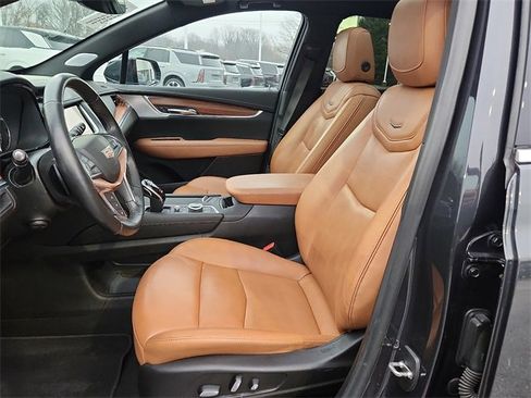 Certified 2023 Cadillac XT5 Premium Luxury image 13