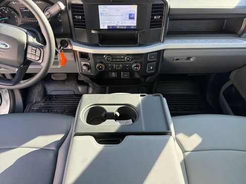 New 2026 Ford F250 XL w/ XL Off-Road Package image 19