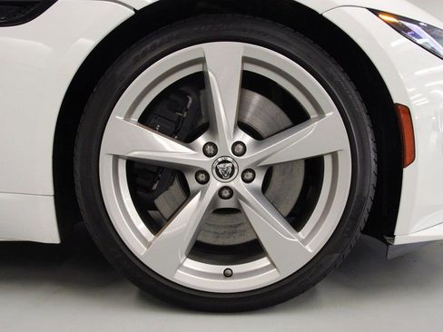 Used 2024 Jaguar F-TYPE R-Dynamic image 10