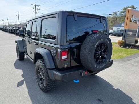 Used 2023 Jeep Wrangler Unlimited image 6