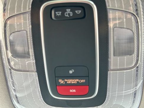 Used 2024 Hyundai Elantra SEL FWD image 22