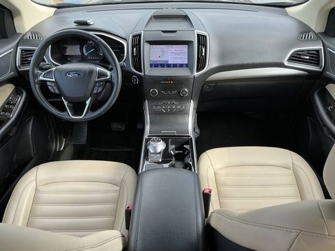 Used 2020 Ford Edge SEL image 46