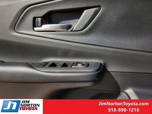 New 2026 Toyota Prius Plug-In Hybrid image 18