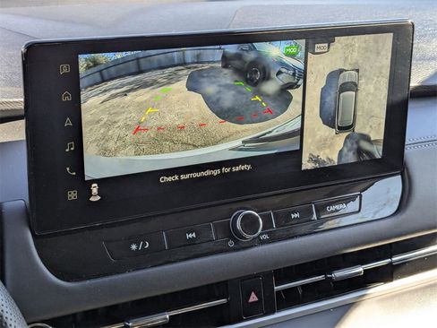 Used 2025 Mitsubishi Outlander SE image 20