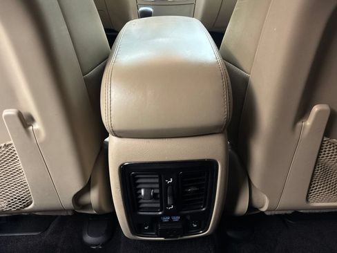 Used 2017 Jeep Grand Cherokee Limited w/ Luxury Group II RWD image 71