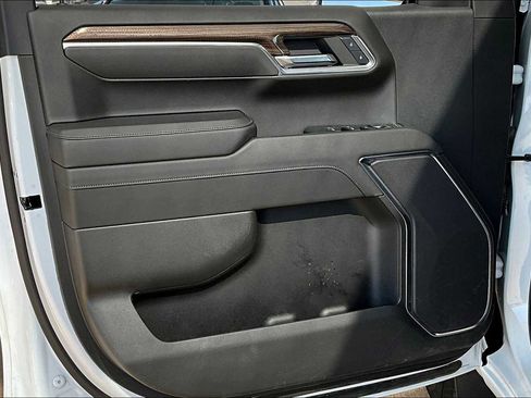 Used 2024 Chevrolet Silverado 1500 RST w/ LPO, Dark Essentials Package image 22