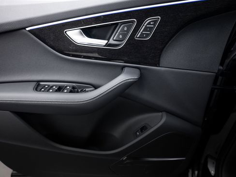 New 2026 Audi Q7 3.0T Premium Plus image 14