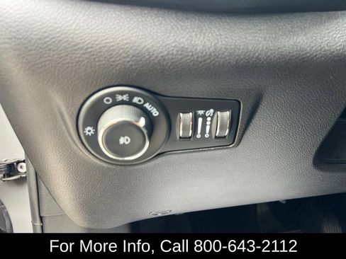 Used 2023 Jeep Compass Limited w/ Elite Group AWD/4WD image 38