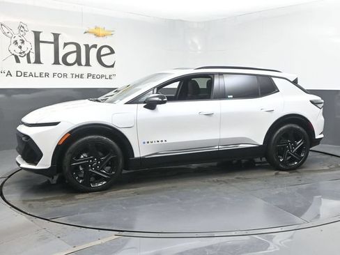 Used 2025 Chevrolet Equinox EV RS w/ Active Safety Package 3 FWD image 32