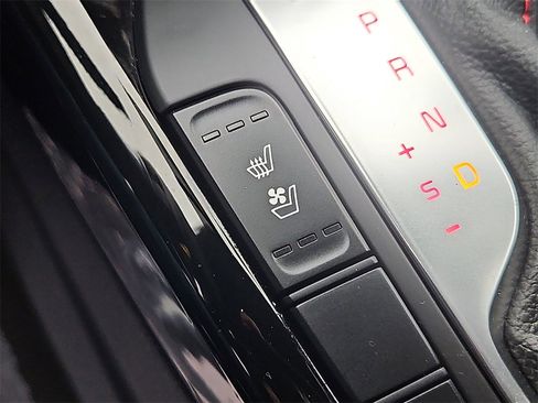 Used 2020 Kia Forte GT w/ GT2 Package image 17