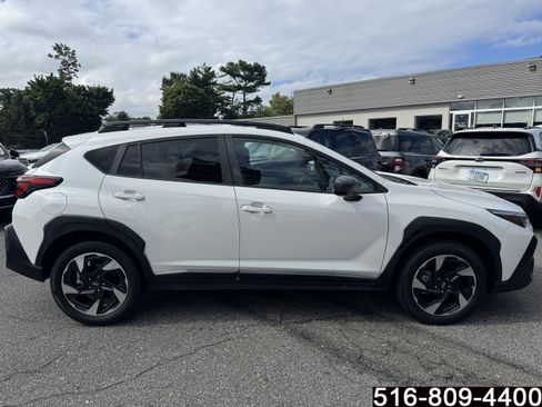 Used 2024 Subaru Crosstrek 2.5i Limited AWD/4WD image 4