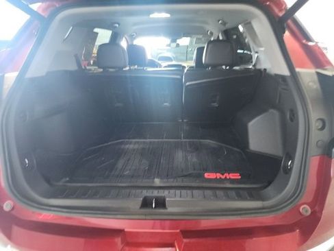 Used 2024 GMC Terrain SLT w/ LPO, Floor Liner Package AWD/4WD image 15