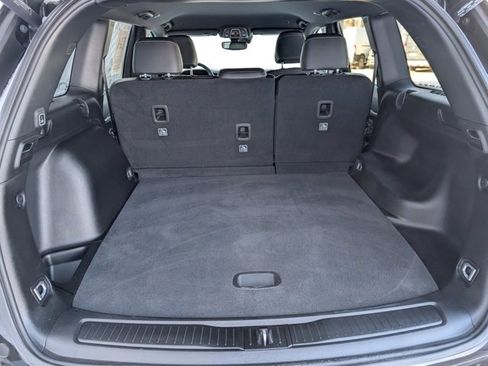 Used 2024 Jeep Grand Cherokee Limited image 25