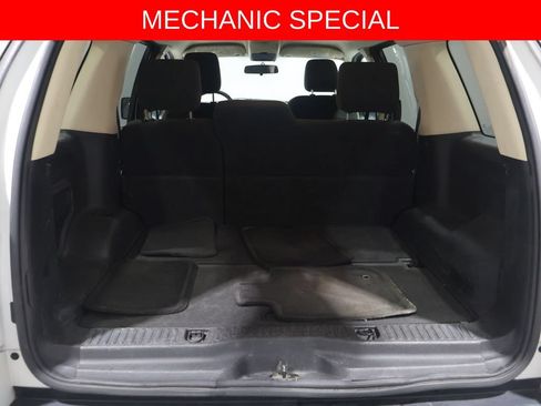 Used 2010 Ford Explorer XLT AWD/4WD image 5