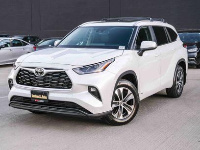 Certified 2026 Toyota Highlander XLE
