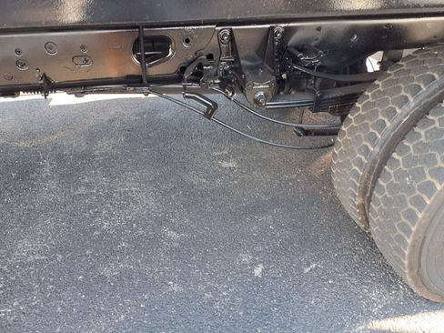 Used 2019 Ford F550 2WD Regular Cab Super Duty image 10