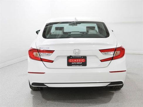 Used 2019 Honda Accord LX image 19