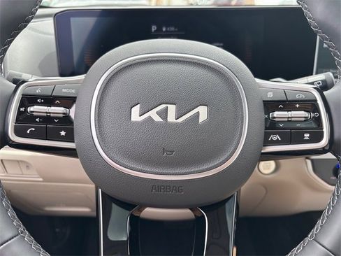 New 2025 Kia Sorento S w/ Panoramic Sunroof Package image 23