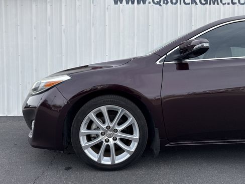 Used 2013 Toyota Avalon Limited image 4