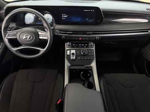 Used 2025 Hyundai Palisade Calligraphy AWD/4WD image 11