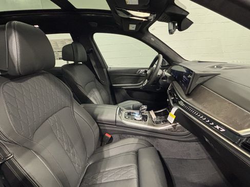 New 2026 BMW ALPINA XB7 AWD/4WD image 24