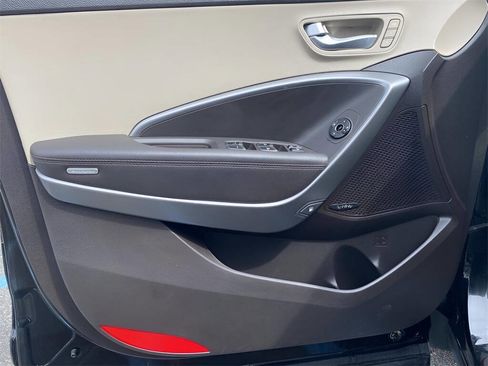 Used 2019 Hyundai Santa Fe XL image 22