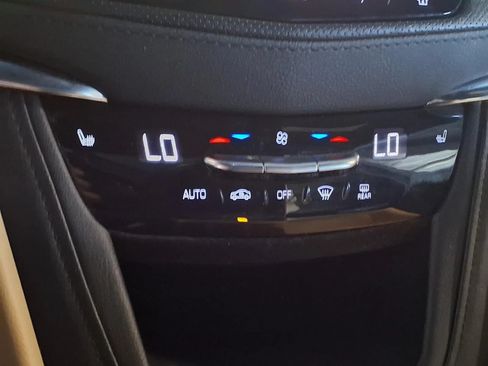 Used 2019 Cadillac XT5 Luxury AWD/4WD image 21