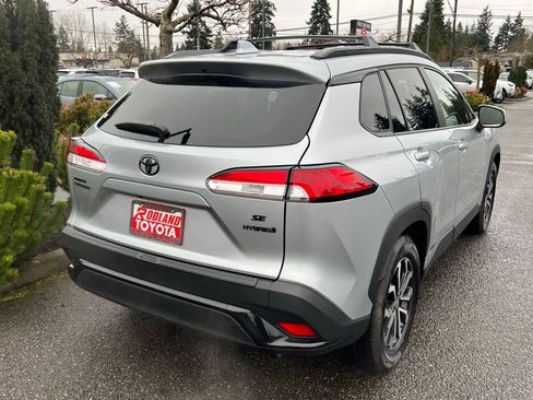 Certified 2024 Toyota Corolla Cross SE w/ Moonroof Package image 7