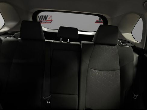 Used 2024 Toyota RAV4 XLE image 18