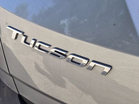 Used 2023 Hyundai Tucson SEL w/ Convenience Package FWD image 11