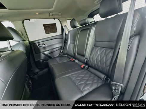 Certified 2026 Nissan Rogue Platinum w/ Platinum Premium Package AWD/4WD image 26
