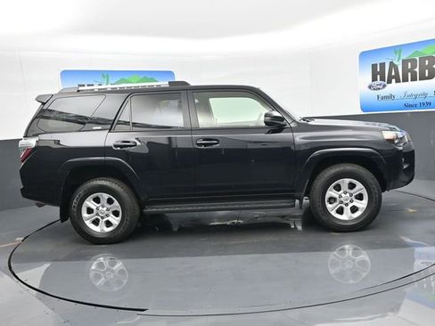 Used 2024 Toyota 4Runner SR5 image 7