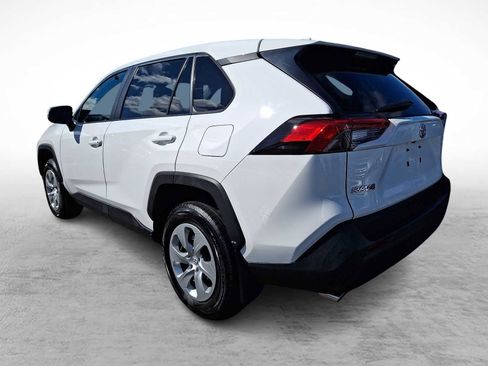 Used 2023 Toyota RAV4 LE image 4