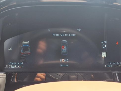 Used 2025 Lincoln Corsair Reserve FWD image 13