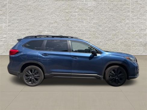 Used 2022 Subaru Ascent Onyx Edition AWD/4WD image 2